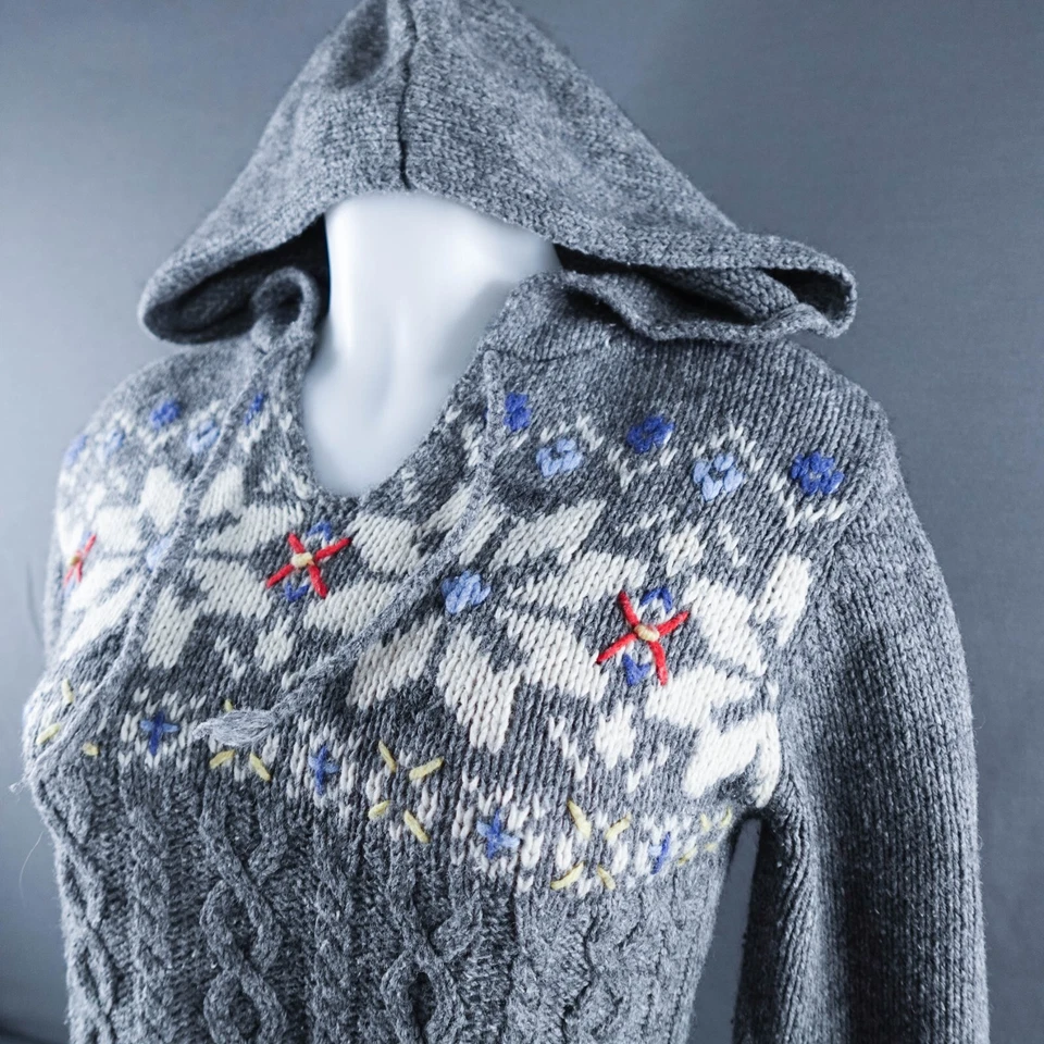 Suéter con Capucha Next Era Mujer Gris Medio Fair Isle Tejido Invierno Y2K Cottagecore Foto 2 de 4