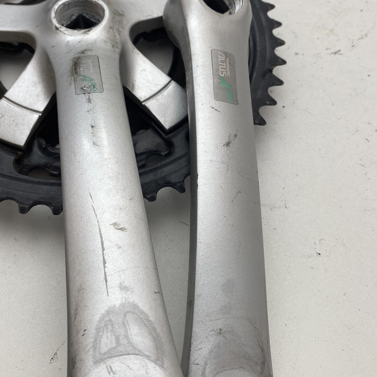 Pédalier VTT Vintage SHIMANO ALTUS A20 – 175 Mm, Plateau 48-38-28 – Occasion Japon