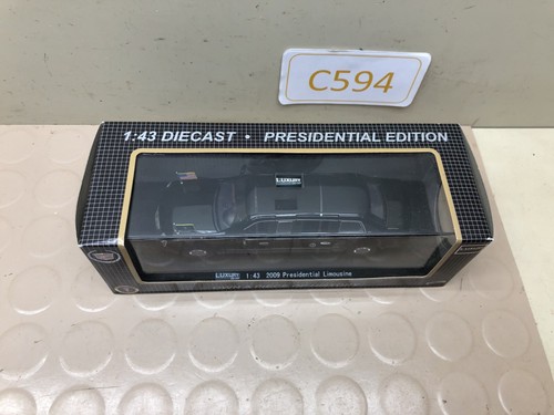 1:43 Diecast Presidential Edition Luxury 2009 Presidential Limousine In Box - Picture 4 of 11