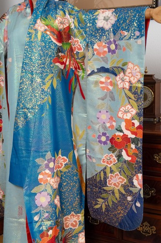 DEAR VANILLA JAPANESE SILK KAKESHITA WEDDING KIMONO WOMEN'S JAPAN MADE VINTAGE - Picture 6 of 10