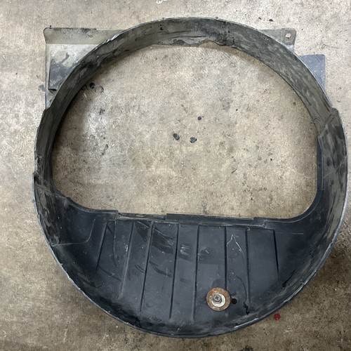 198489 Nissan 300zx Z31 Cooling Fan Shroud eBay