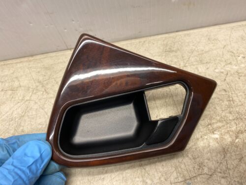 2003-2005 MERCEDES BENZ ML350 LEFT FRONT DOOR PANEL INTERIOR HANDLE TRIM WOOD - Picture 2 of 4