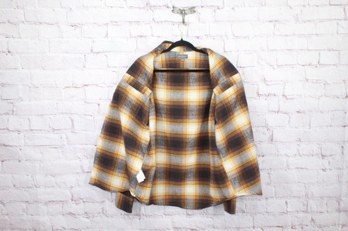LL Bean Men's Signature 1933 Chamois Cloth Shirt Slim Fit Pattern Golden Cider L - Picture 6 of 12