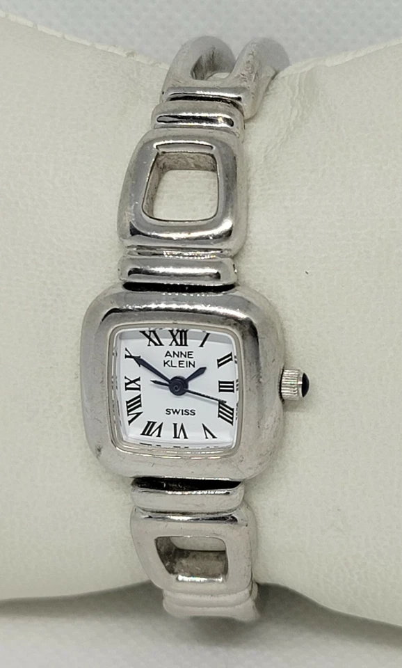 Reloj analógico rectangular suizo Anne Klein de plata de ley 925 para dama 12/6245 E9 Foto 2 de 4