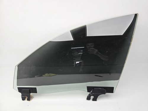 Maserati Ghibli 2014-2024 Front Left Door glass Photo - $225
