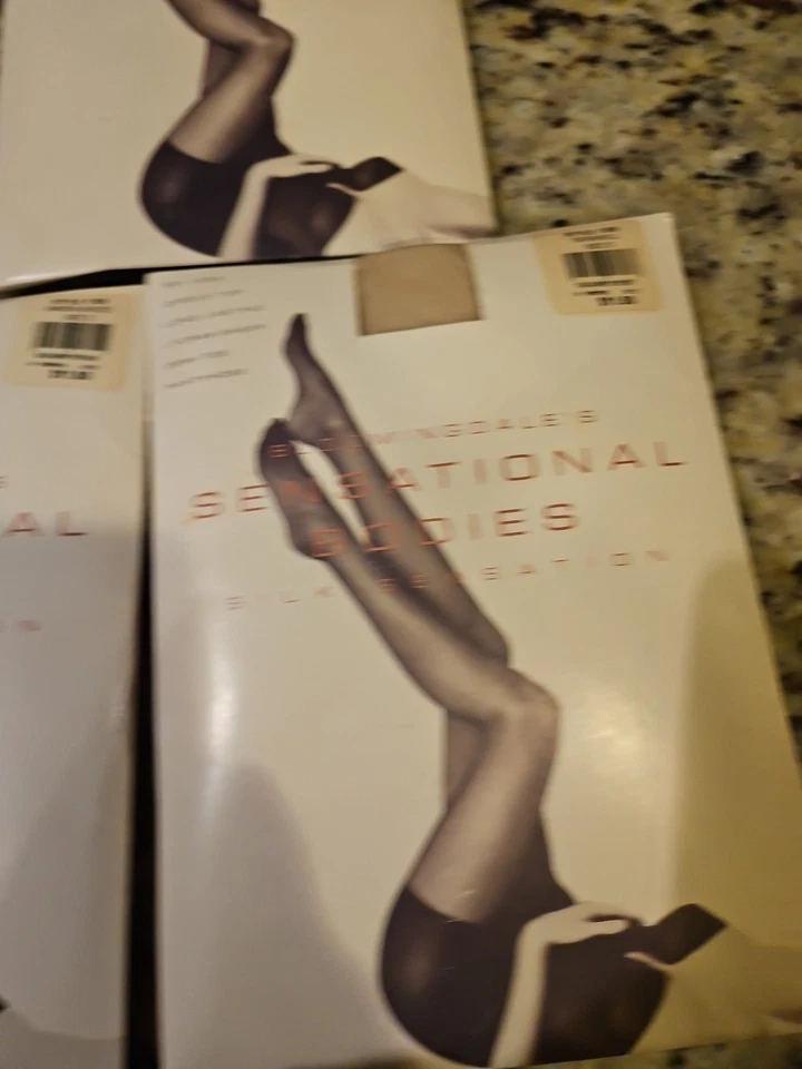 3 Pares PBloomingdale’s Silk Sensation Faja Top Demi Toe Talla D Seashell Nuevo de Lote Antiguo  Foto 2 de 4