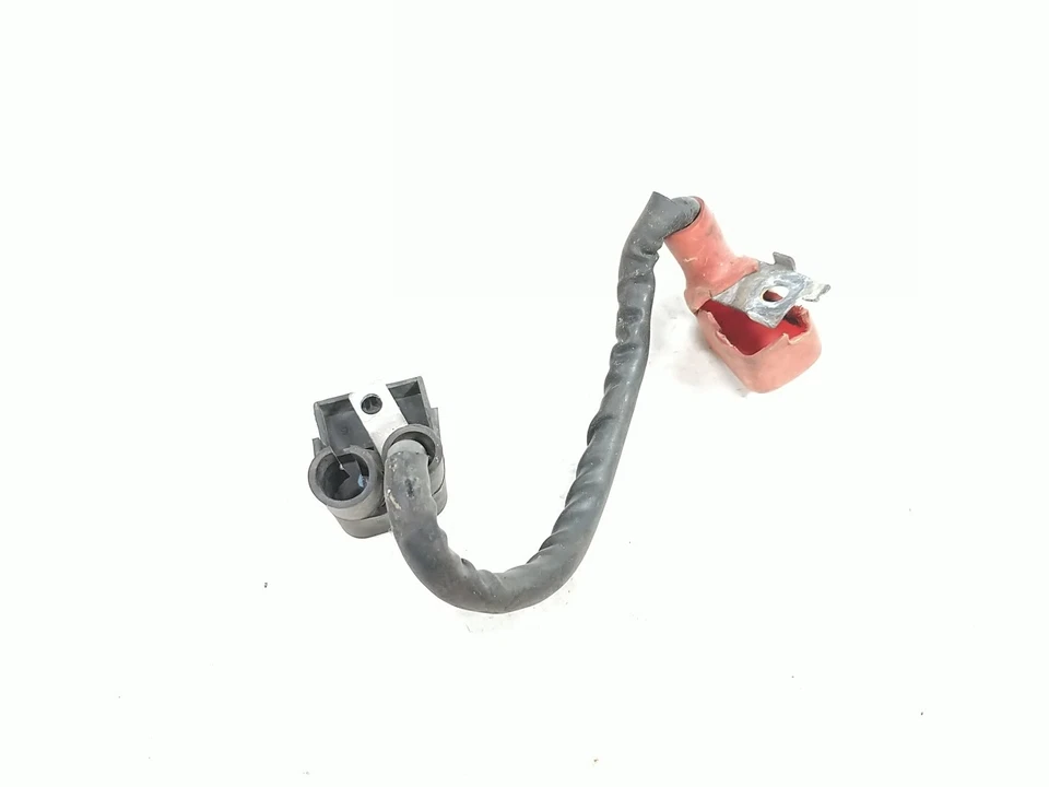 Cable terminal positivo batería 99 00 Honda CBR 600 F4 Foto 4 de 4