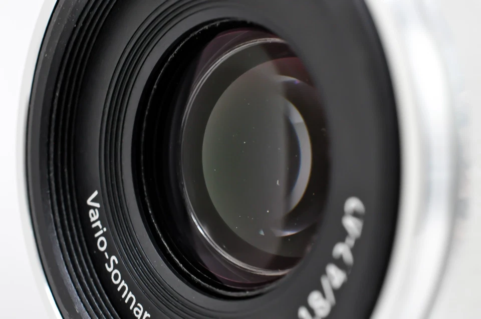 Sony Handycam DCR-PC100 Mini DV Camcorder Nightshot 120x Zoom from Japan 2465 - Image 4 of 4