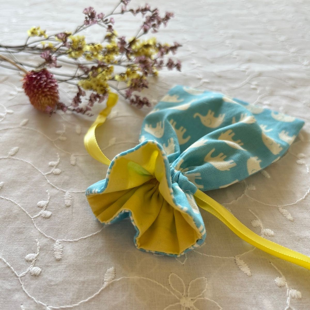 [] Elephant pattern mini drawstring bag - image 2