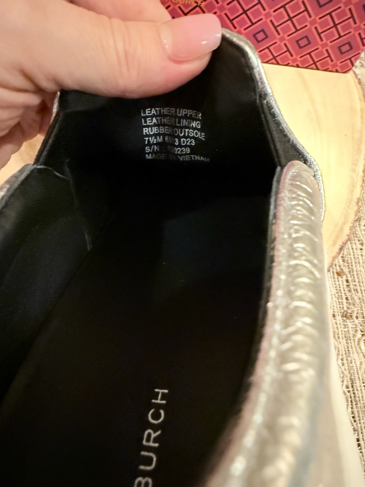 Tory Burch Ladybug Silver Metallic Woman Slip-On Sneakers Shoes Sz-7.5 thumbnail 13