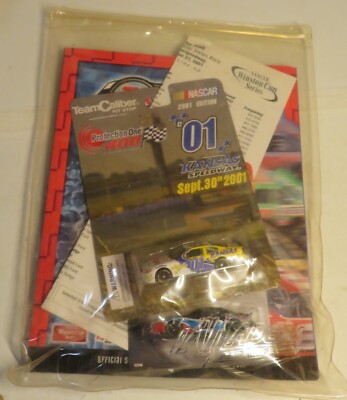 NASCAR 2001 EA Sports 500 Food World 300 Hot Wheels Talladega Program Car Set Pk