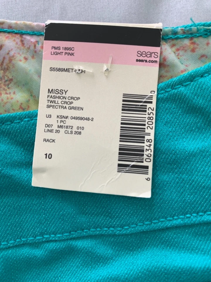 Pantalón Missy Crop Twill Mezcla Algodón Spectra Color Verde Talla 10 Foto 4 de 4