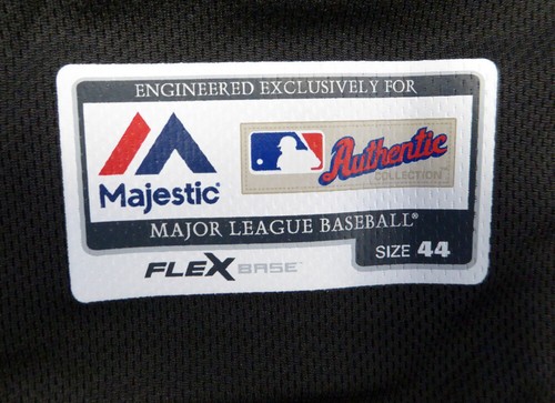 MARLINS ICHIRO SUZUKI AUTOGRAPHED MAJESTIC AUTHENTIC FLEX BASE JERSEY IS 111458 - Picture 5 of 7