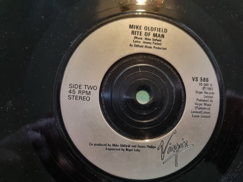Mike Oldfield - Moonlight Shadow 7" Vinyl Virgin Records 1983 - Picture 5 of 5