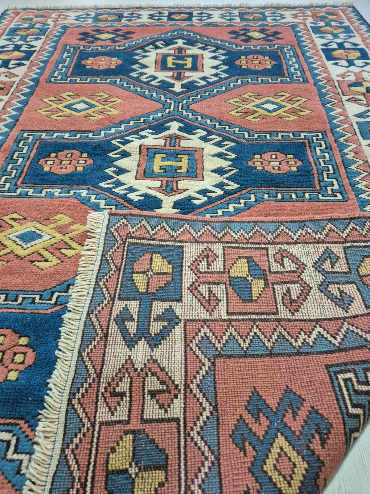 Vintage Rug, Anatolian Carpet, Hand Woven Rug, Handmade, Accent Rug, 47.2''x67''