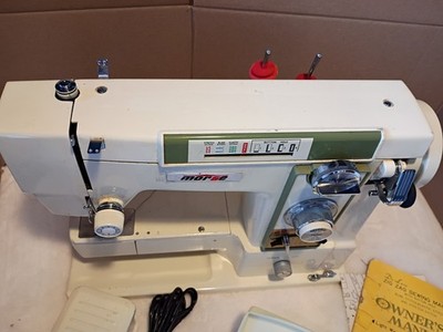 Morse FA630 Vintage Japanese dressmaker Sewing machine & Leather