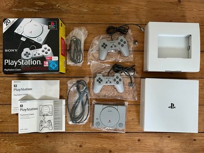Sony PlayStation Classic Mini Konsole, 20 Spiele, 2 Controller, OVP 