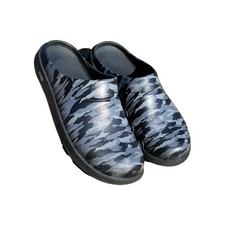 OOFOS OoCloog Limited Recovery Gray Camo Slip On Clogs Women's 11 Men's 9 W11 M9