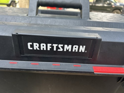 Craftsman Pro 28 Inch Plastic Toolbox - Picture 3 of 6