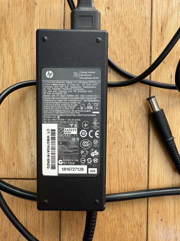 HP 608428-001  19V  4.74A  90W Genuine Original AC Power Adapter Charger