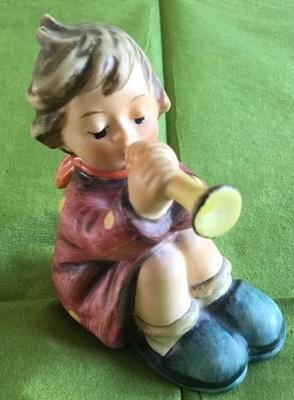Original Goebel Hummel Porzellan Figur Hum 391 Die kleine Trompeterin H 7 cm