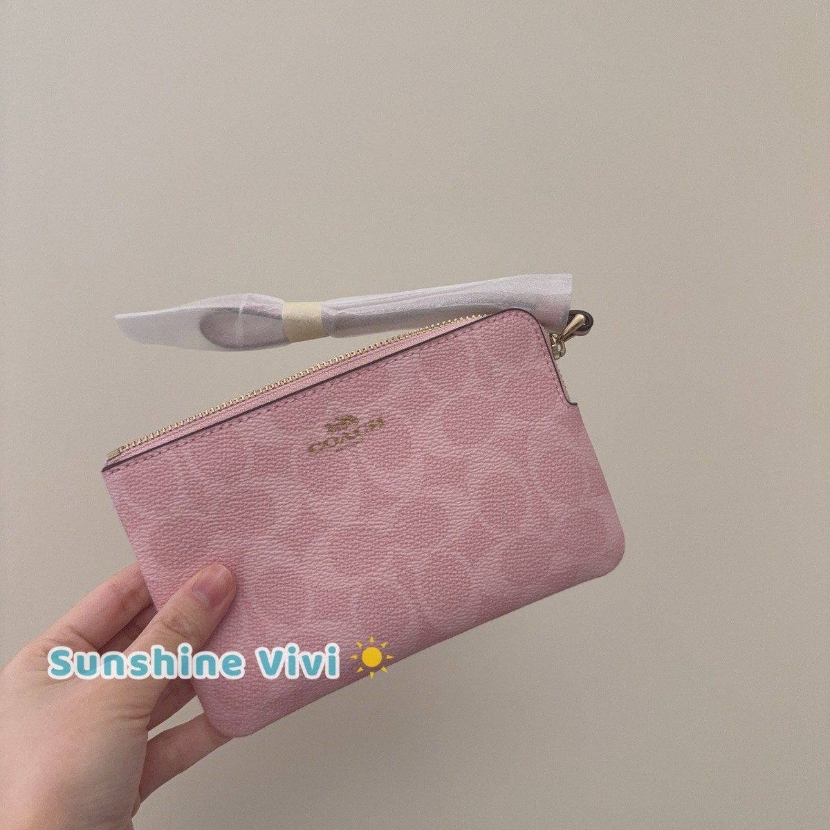 NWT Coach CAQ75 Corner Zip Wristlet In Signature Canvas In Gold