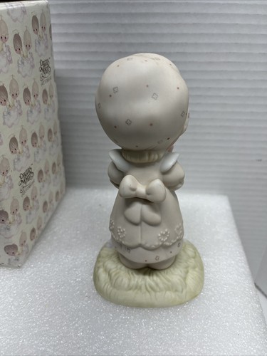 Precious Moments 1982 ""We are God's Workmanship"" Statuetta in porcellana E-9258 - Foto 3 di 6