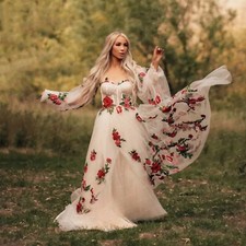 Elegant Embroidered Wedding Dresses Off Shoulders Tulle A-line Bridal Gowns