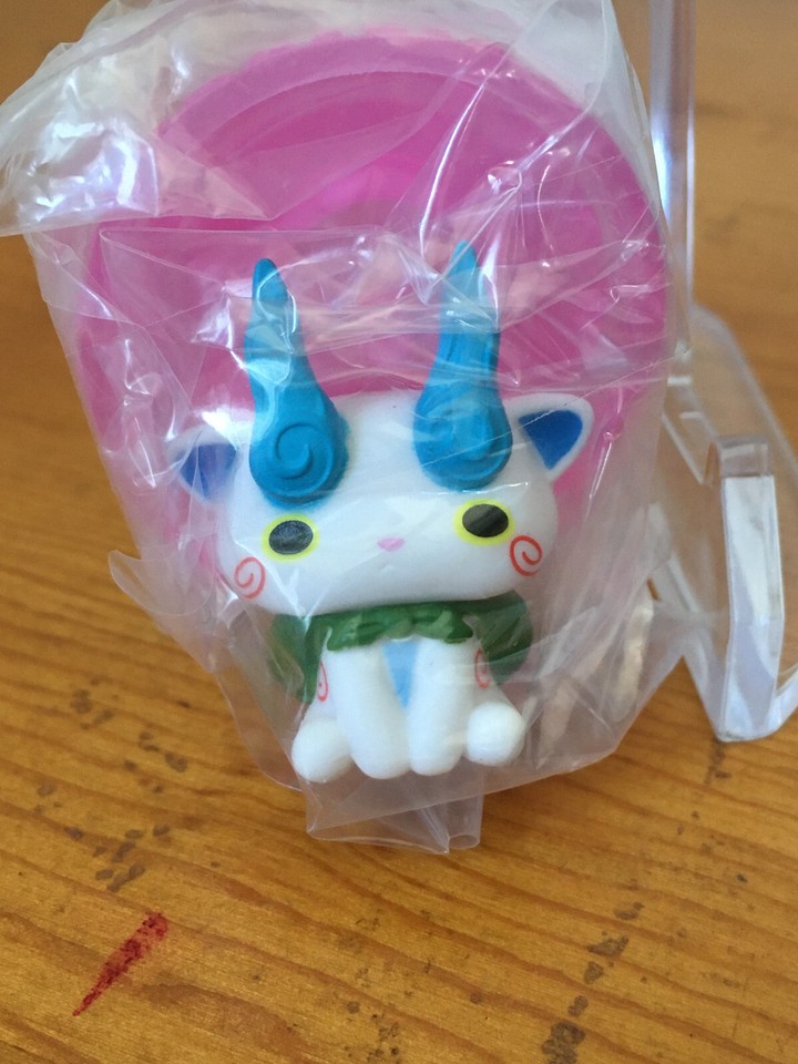 Yokai Watch Super 3D Yokai Encyclopedia Komasan Mini Plastic Figure