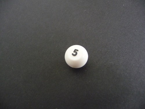 Spare Parts - CHAD VALLEY BINGO WHITE NUMBERED BALLS (No 1 to 45) - 0.5"/ 12.5mm - Picture 12 of 43