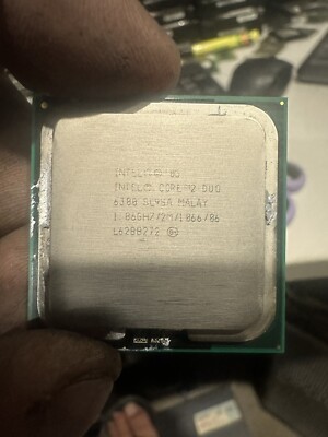 INTEL CORE 2 Duo e4400 - 2GHz Dual-Core (LGA775) SLA98 EUR 8,00 - FR