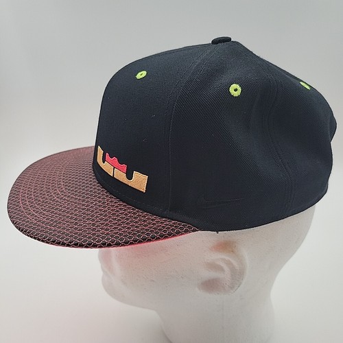 Nike Mütze King James True Crown Logo Lebron schwarz rot genäht Schirmmütze Snapback - Bild 3 von 12