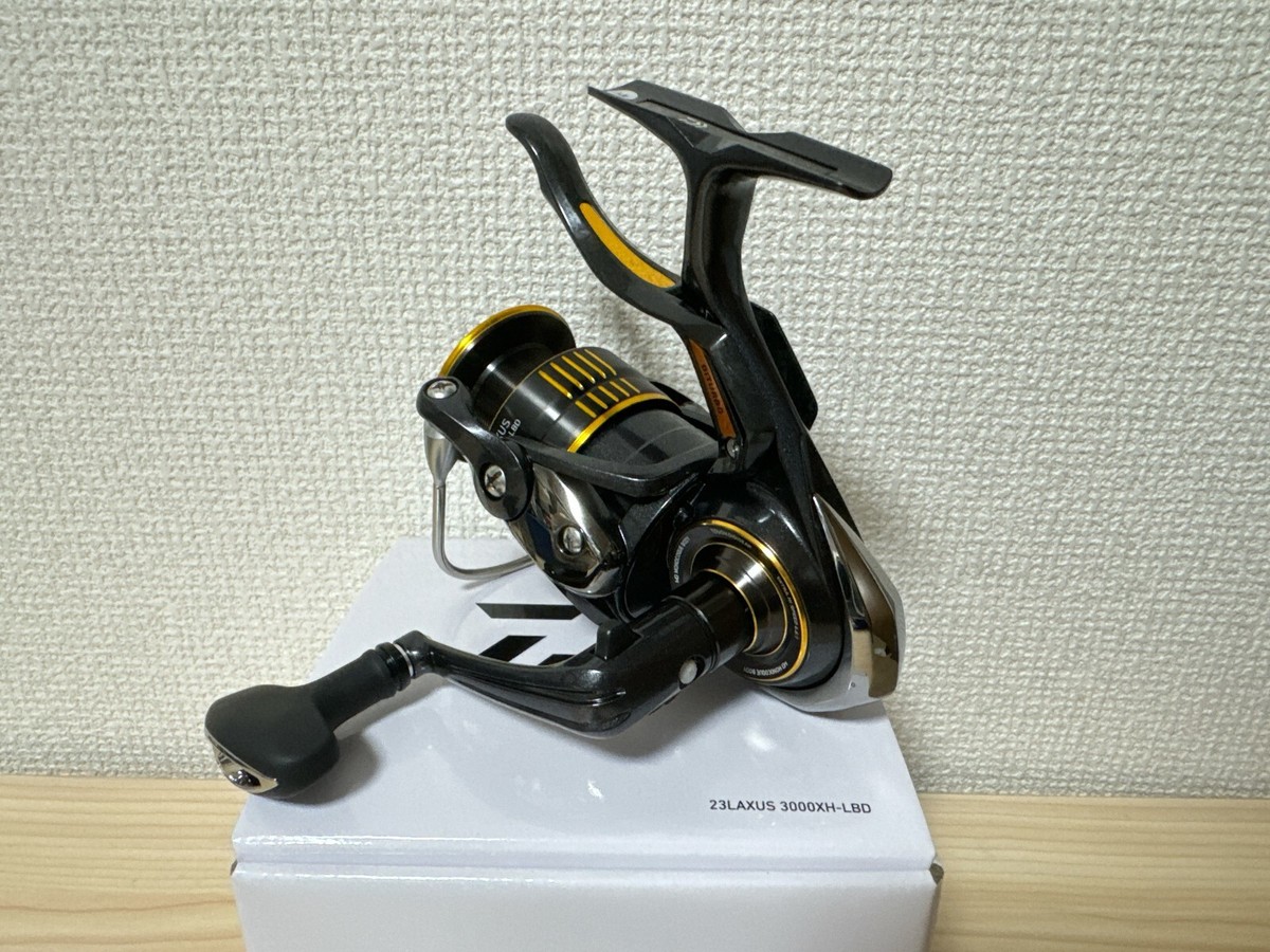 Daiwa Spinning Reel 23 LAXUS 3000XH-LBD Lever-break Reel 6.6:1
