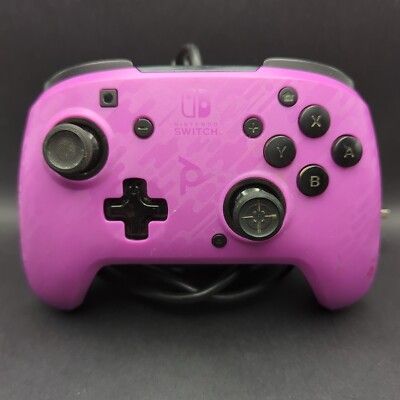 PDP Gaming Faceoff Deluxe Wired Nintendo Switch Pro Controller Lila