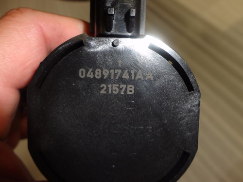 Vapor Canister Purge Valve Solenoid Mopar 04891741AA - Picture 2 of 8