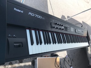 Teclado Sintetizador Roland Rd 700nx Excelente Estado Teclas De Piano Para La Venta Ebay