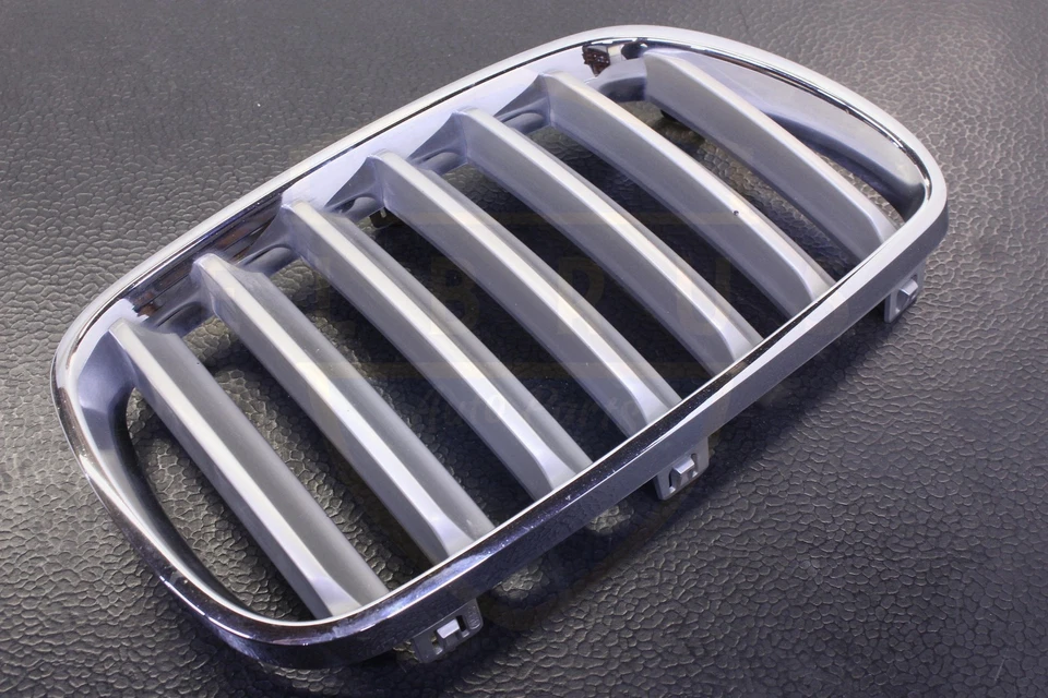 BMW X3 2007 2008 2009 2010 pasajero parrilla superior derecha titanio aletas centrales OEM Foto 4 de 4