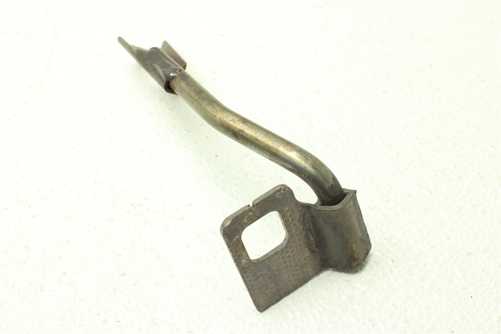 McLaren Artura 2025 Exhaust hanger P/N 16HA240CP
