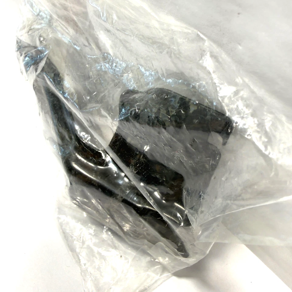 Suporte de para-choque traseiro esquerdo direito Lexus GX460 2010 - 2023 FABRICANTE DE EQUIPAMENTO ORIGINAL NOVO - Imagem 2 de 4