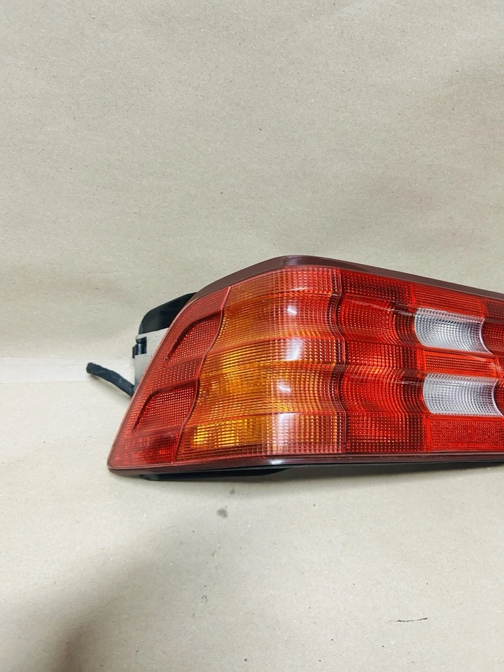99-02 Luz trasera izquierda lado conductor mercedes r129 sl500 sl600 luz trasera lámpara Foto 3 de 4