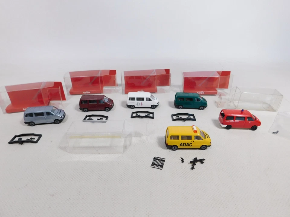 6x Herpa H0 1:87 Modello VW Caravelle: ADAC + Telecom ecc Mint + 4x Box # - Immagine 2 di 4