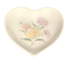 VTG  Liette International Heart Shape Hand Decorated Floral Trinket Plate READ