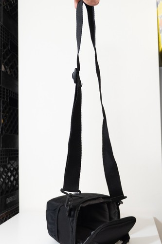 Case Logic 09/17/YS Bryker BRCS-102 Small Padded DSLR Camera Bag appx 6x5x4" - Picture 4 of 13