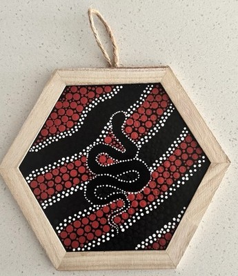 Snake. Hand-painted piece using the pointillism technique