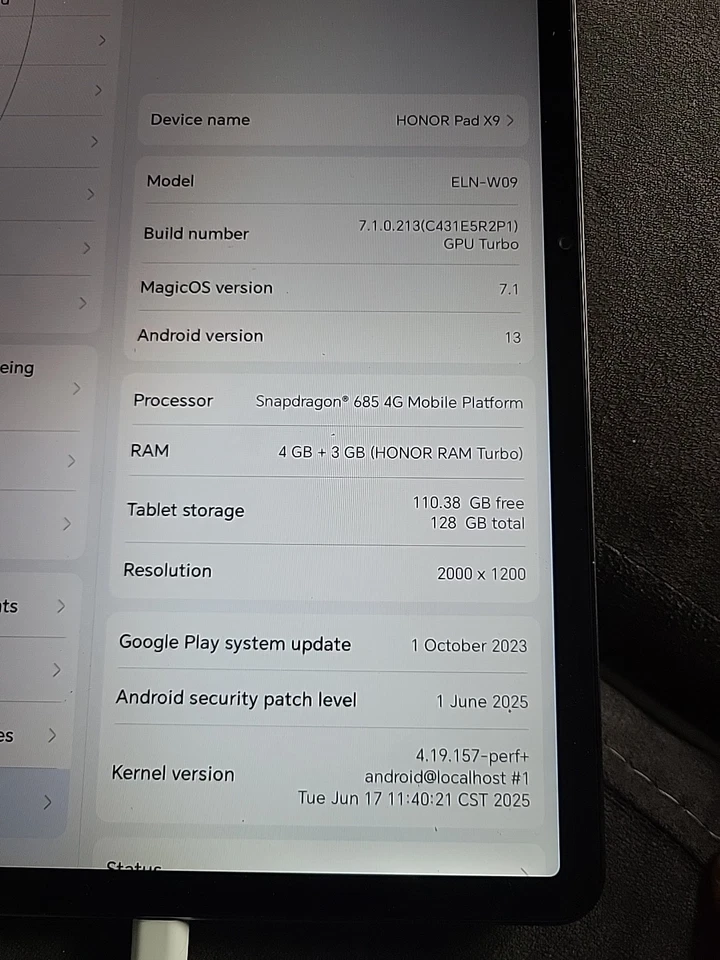 Honor Pad X9 128GB 4GB 11.5'' Wifi only Android tablet (DAMAGED SCREEN) - Image 4 of 4