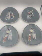 Hilda Sandtner Rosenthal German MCM Triangular Porcelain Plates Set Of 4