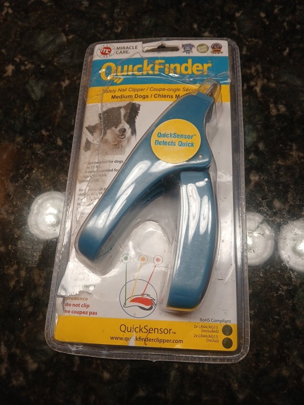 New Miracle Care QuickFinder Safety Nail Clippers For Medium Dogs 