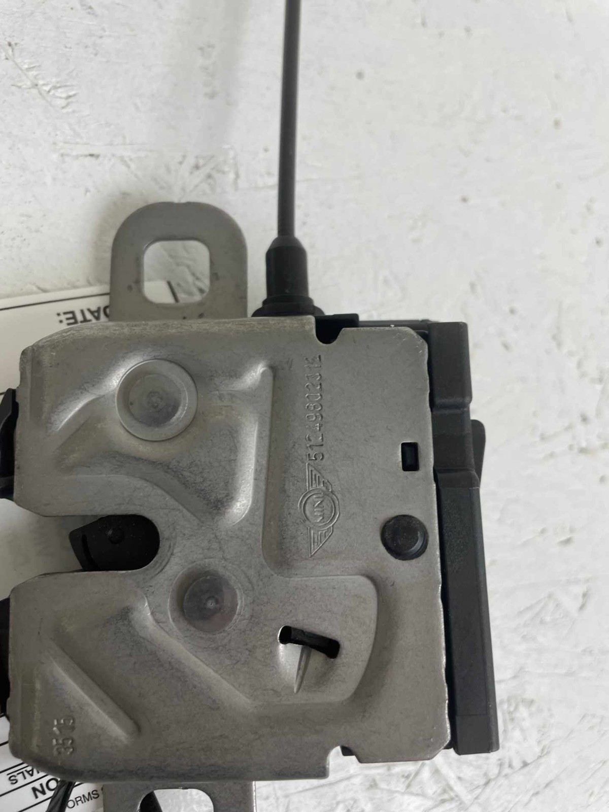 2014-2020 BMW I8 OEM REAR TRUNK LID LATCH LOCK ACTUATOR 51249802312