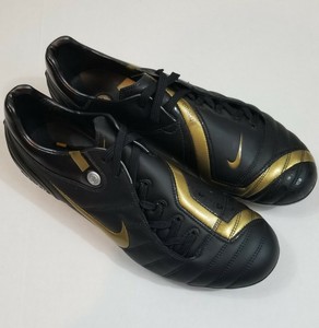 nike supremacy total 90