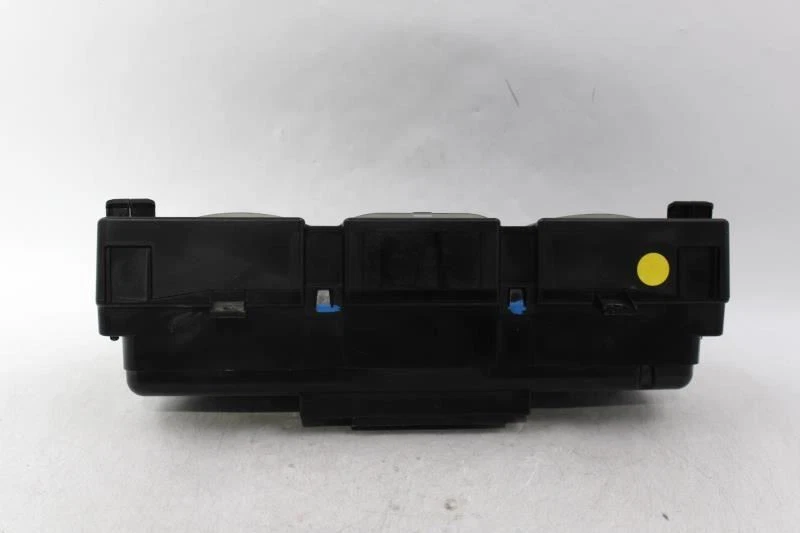 Speedometer Cluster 148K Miles MPH Fits 2006-2007 VOLKSWAGEN PASSAT OEM #28060 - Image 2 of 4